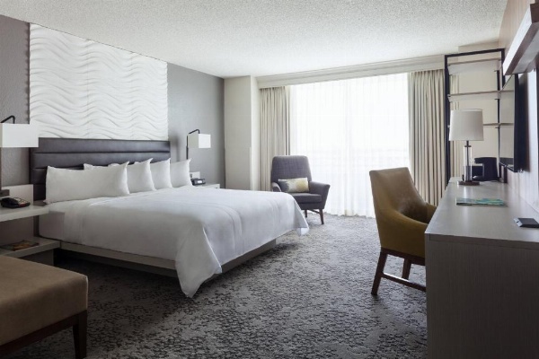Fort Lauderdale Marriott North image 9